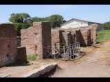 04890 ostia - regio i - insula xvii - terme del mitra (i,xvii,2) - ostfassade.jpg